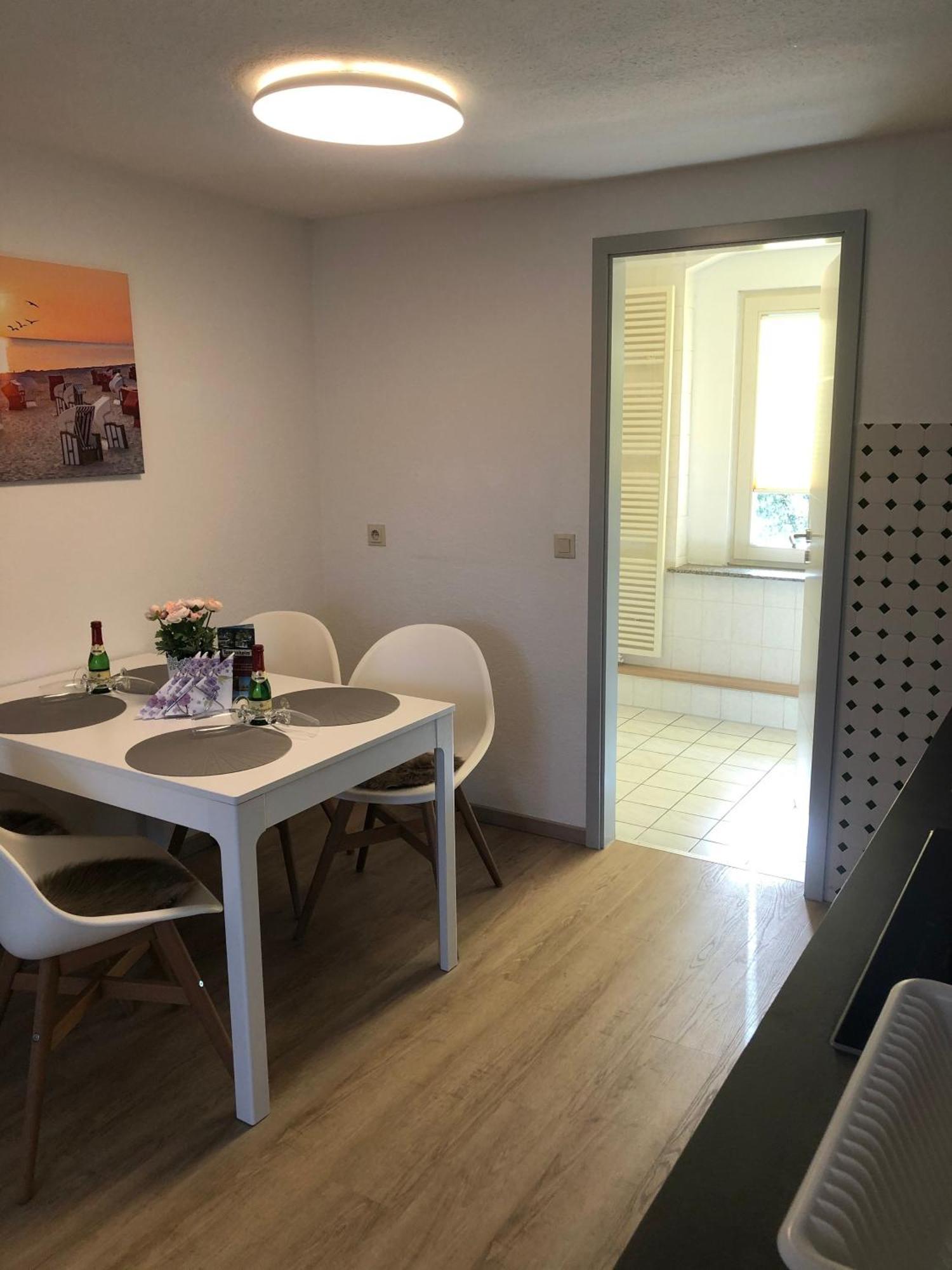 Ferienwohnung "Wustrow" プレロー エクステリア 写真